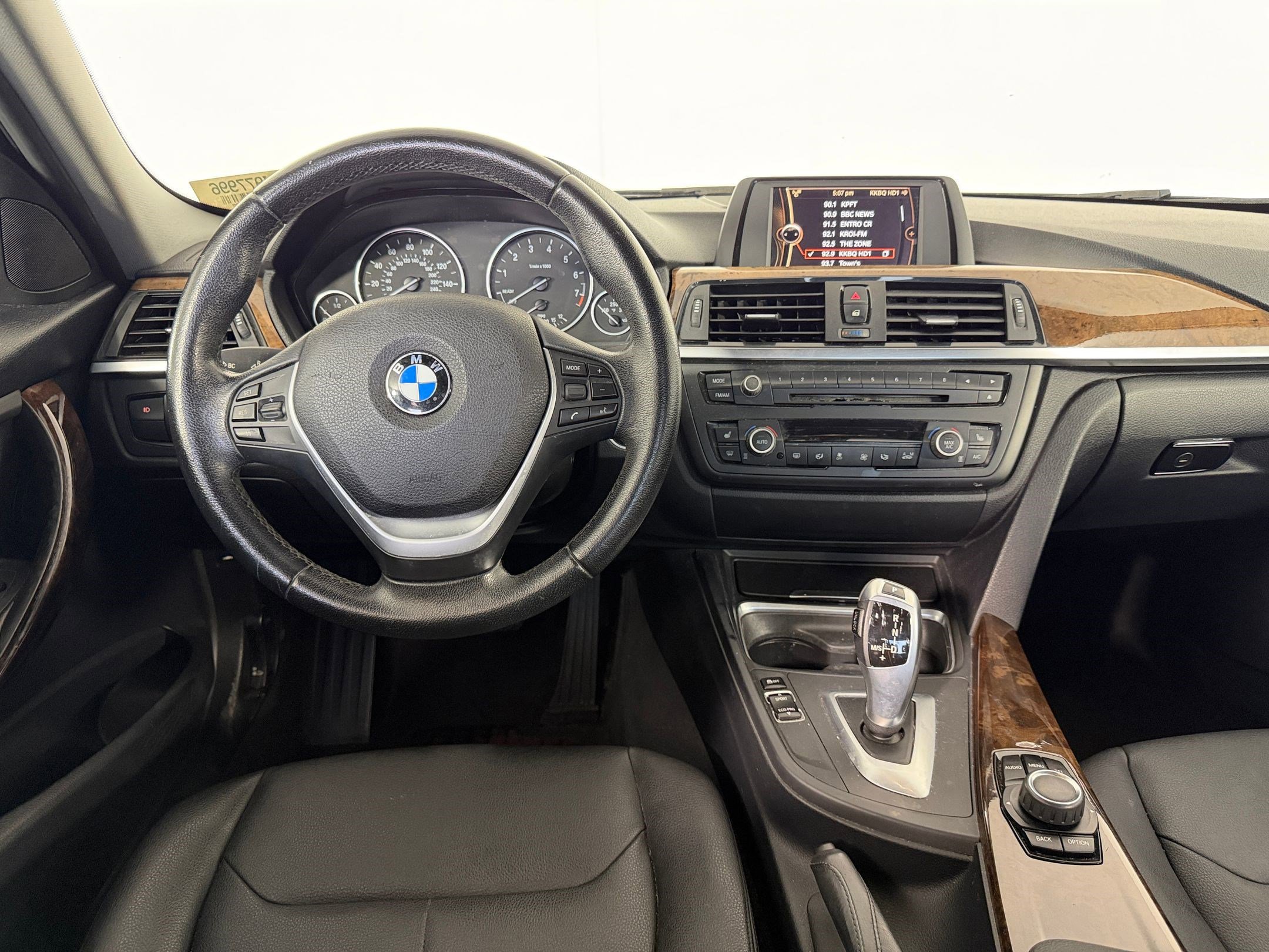 Used 2014 BMW 328i xDrive Sedan AWD/4WD image 29