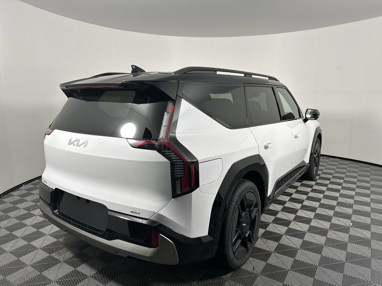 New 2027 Kia EV9 GT-Line AWD/4WD image 19