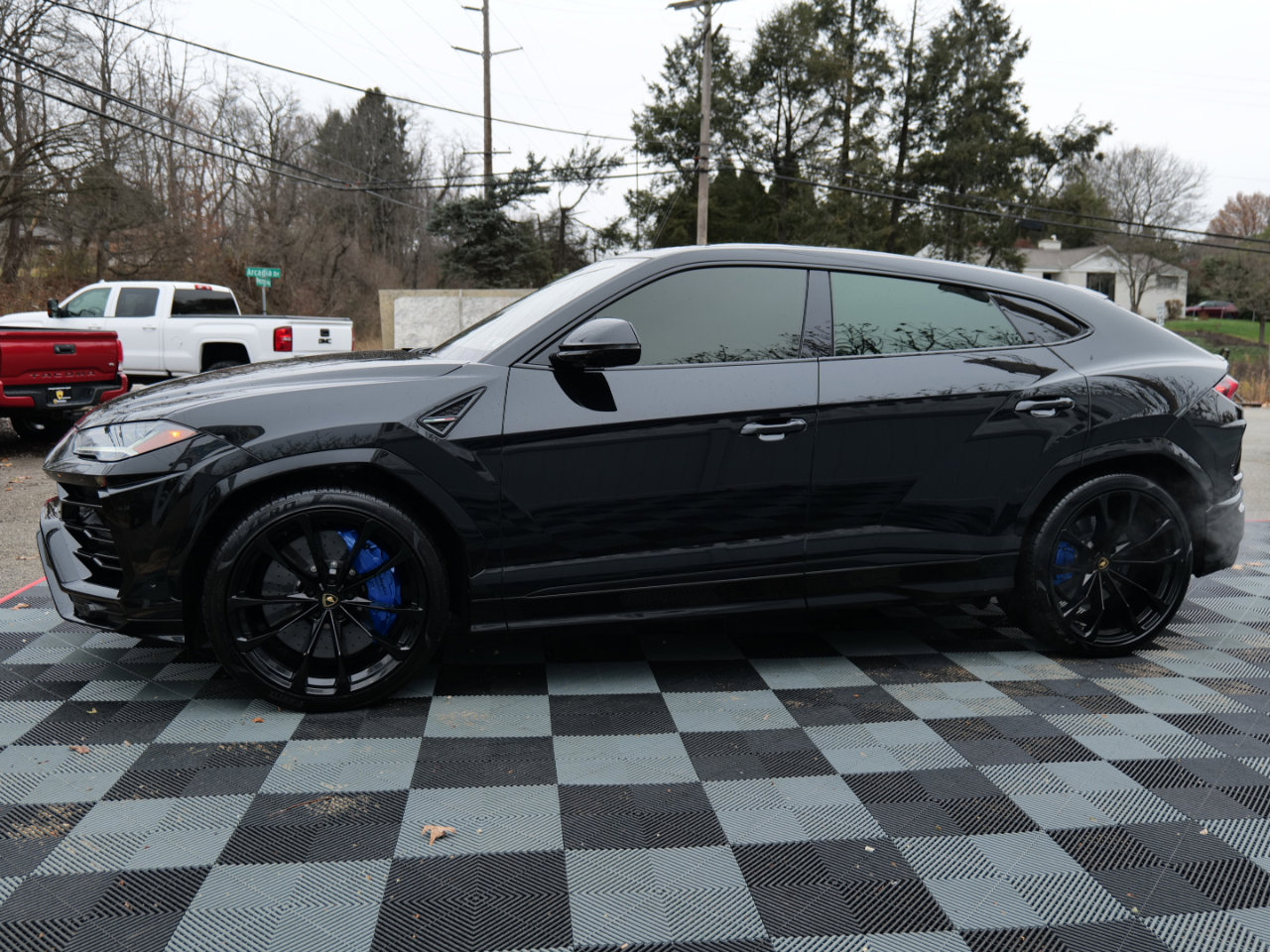 Used 2021 Lamborghini Urus image 9