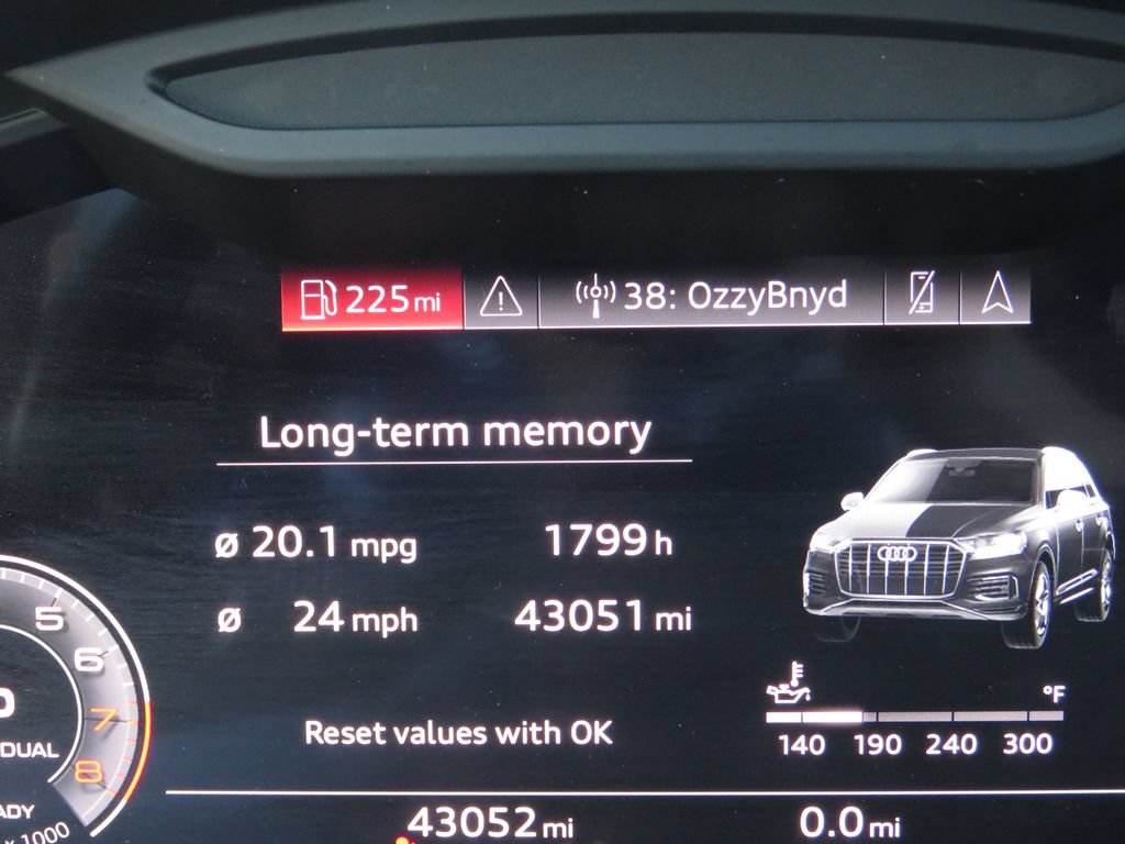 Used 2023 Audi Q7 2.0T Premium w/ Convenience Package AWD/4WD image 23