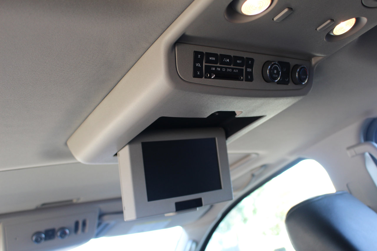 Used 2012 Nissan Armada SL w/ DVD FES Pkg image 35