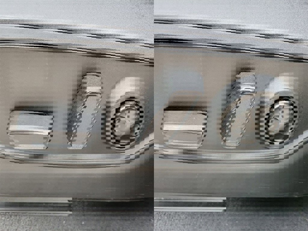 Used 2024 Jeep Grand Cherokee L Laredo image 17