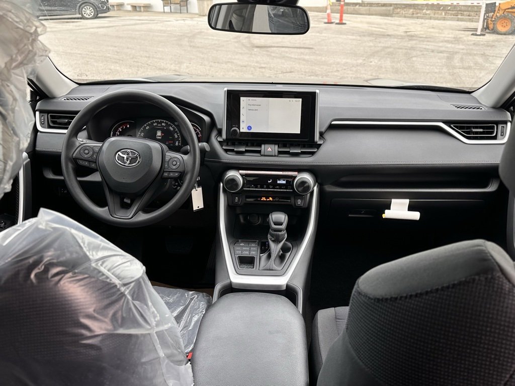 New 2025 Toyota RAV4 LE image 18