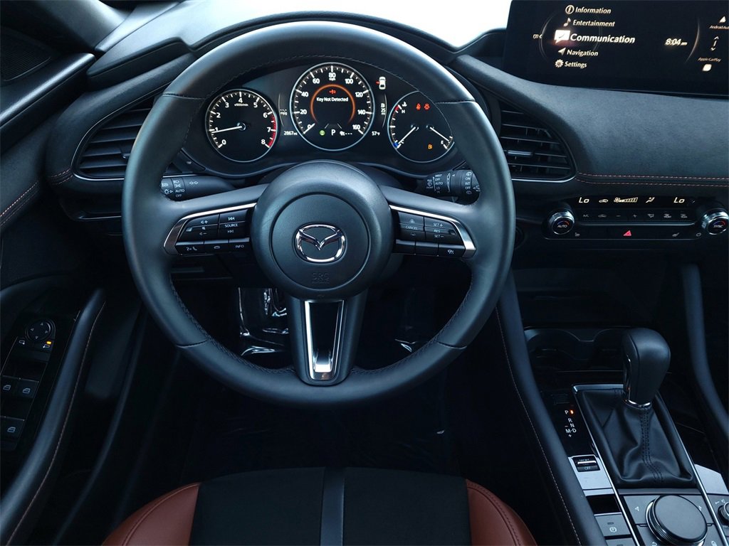 Certified 2025 MAZDA MAZDA3 Carbon w/ Appearance Package image 13