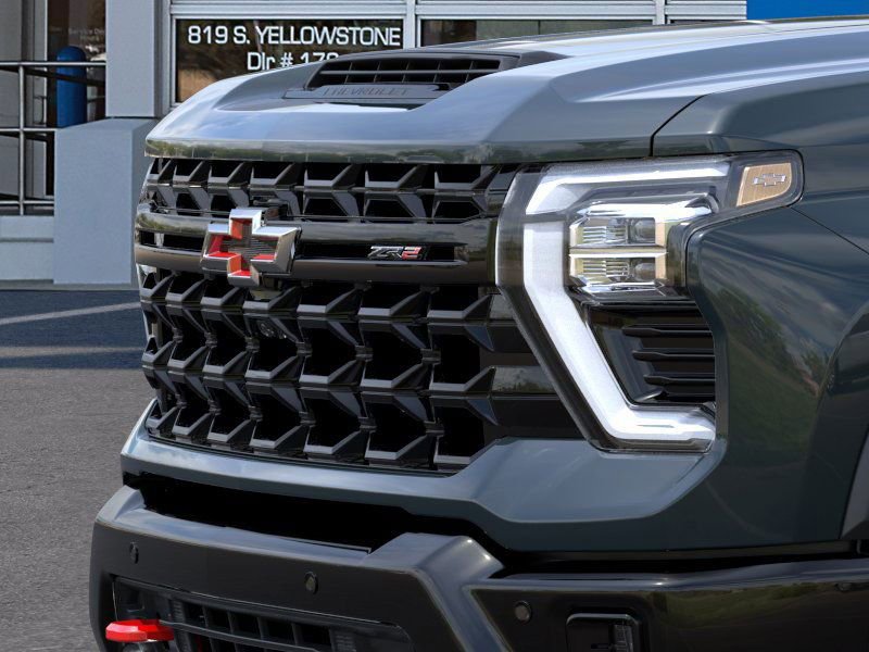 New 2026 Chevrolet Silverado 2500 ZR2 image 13