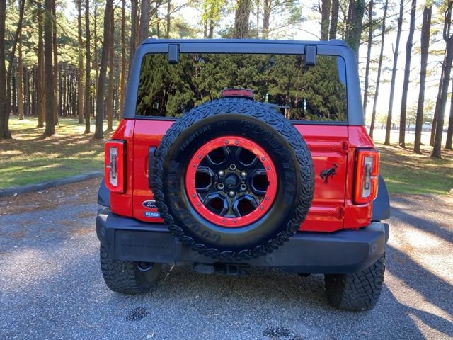 Used 2022 Ford Bronco Wildtrak image 5