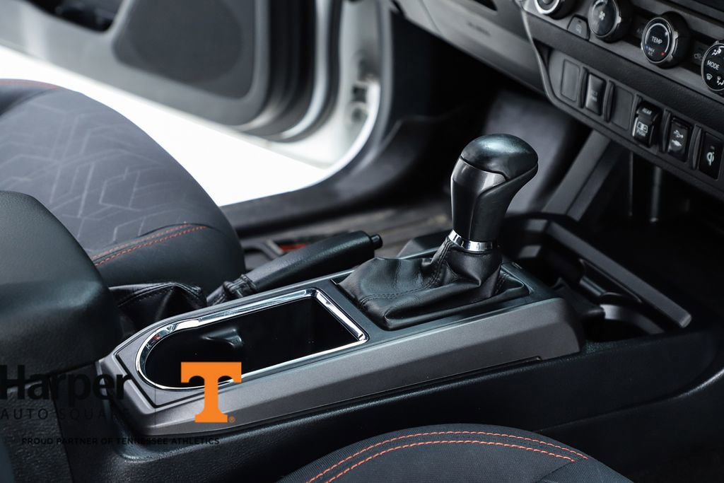 Used 2018 Toyota Tacoma TRD Off-Road image 70