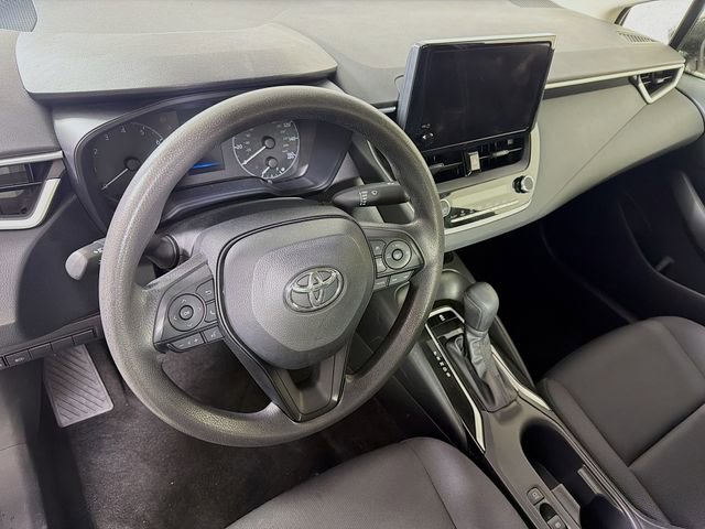 Used 2023 Toyota Corolla LE FWD image 11