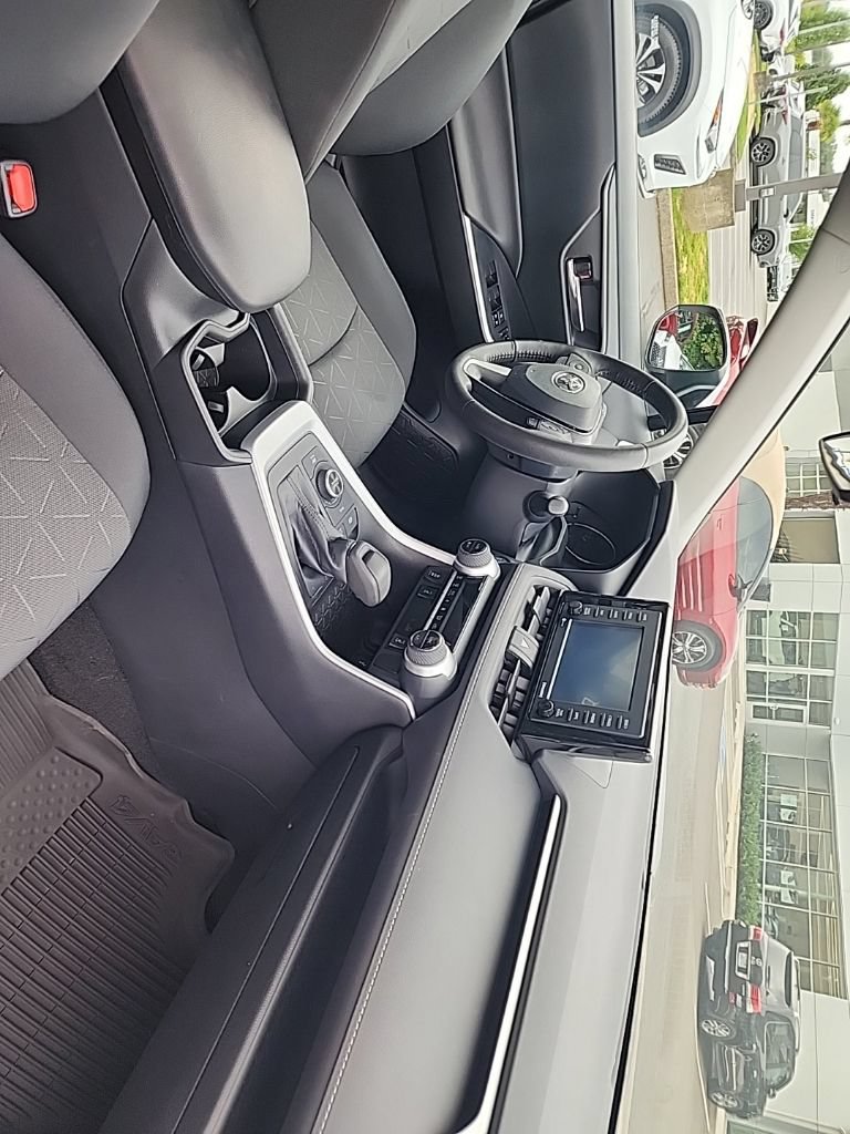 Used 2021 Toyota RAV4 XLE w/ Convenience Package AWD/4WD image 20