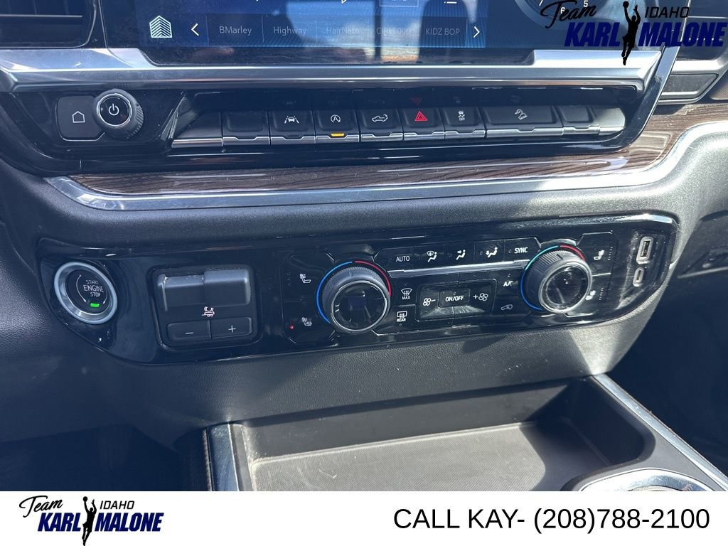 Used 2023 Chevrolet Silverado 1500 RST AWD/4WD image 32