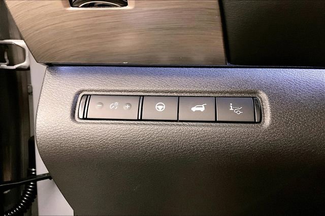 New 2025 Nissan Pathfinder Platinum w/ Lighting Package (N93) image 29