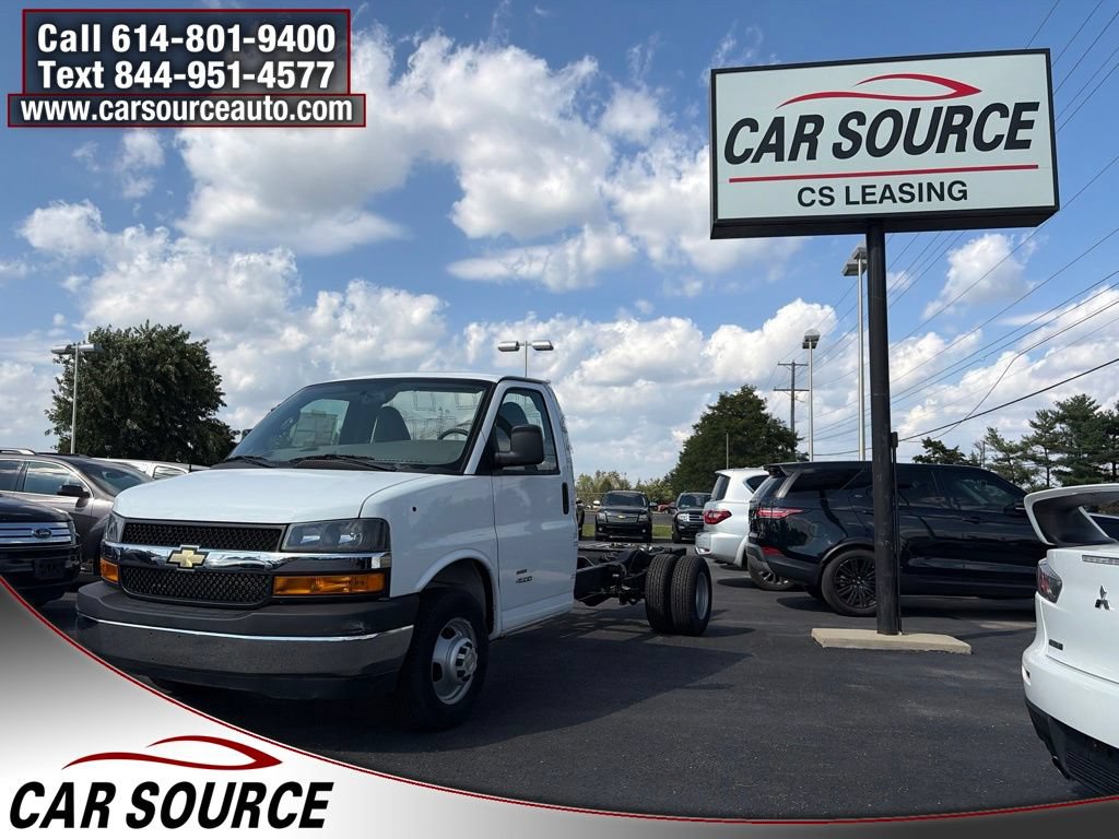 Used 2023 Chevrolet Express 4500 w/ Ambulance Package