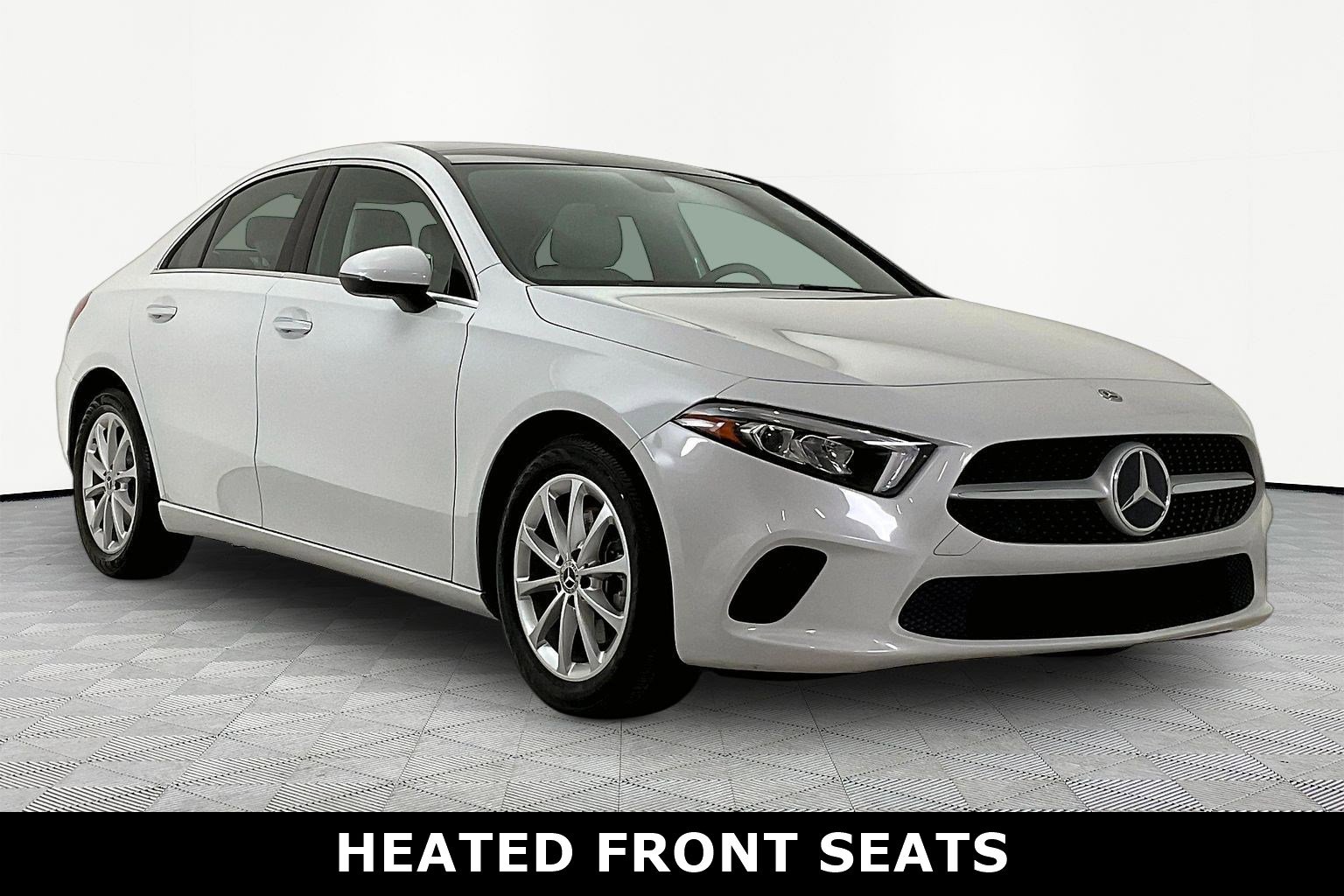 Used 2020 Mercedes-Benz A 220 4MATIC image 3