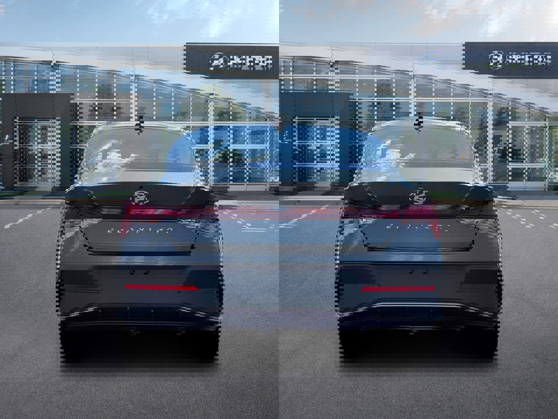 New 2026 Hyundai Elantra SE image 6