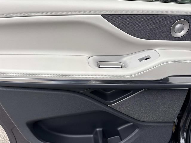 New 2025 Lincoln Navigator L Reserve image 20