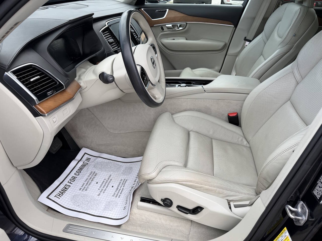 Used 2016 Volvo XC90 T6 Inscription w/ Vision Package AWD/4WD image 14