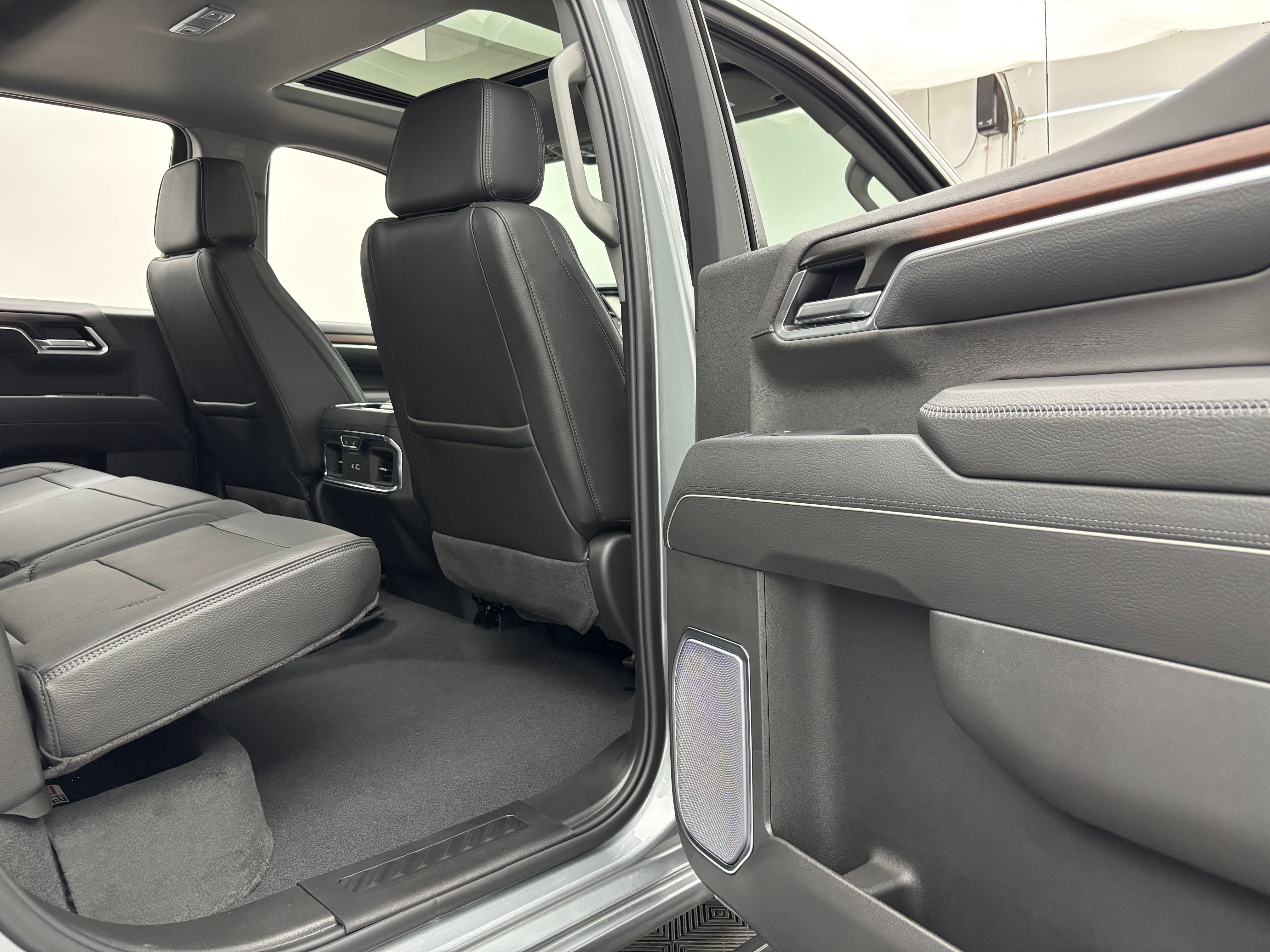 New 2026 GMC Sierra 1500 Denali AWD/4WD image 39