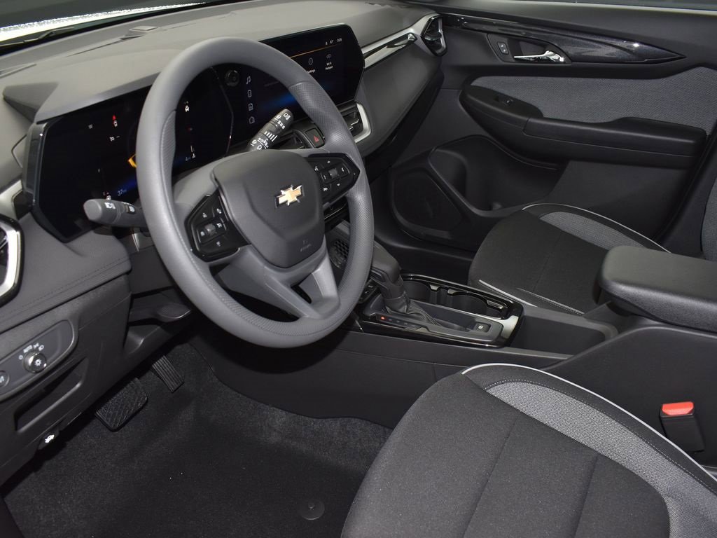 New 2026 Chevrolet TrailBlazer LS image 12