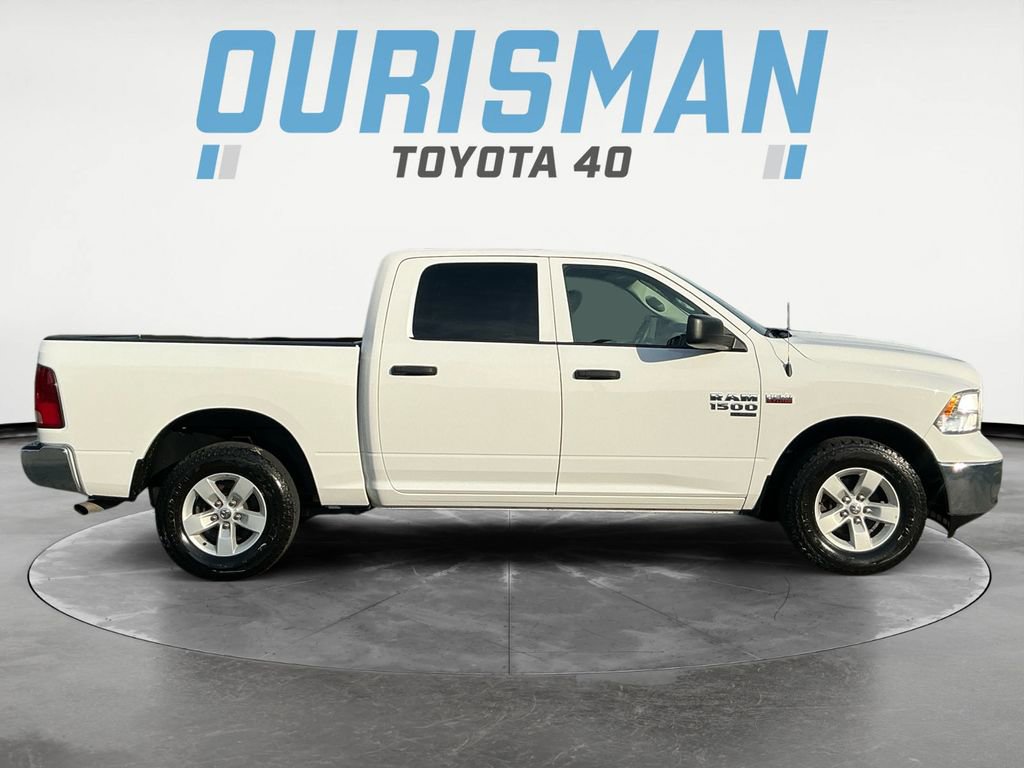 Used 2023 RAM 1500 Classic SLT w/ Protection Group AWD/4WD image 8