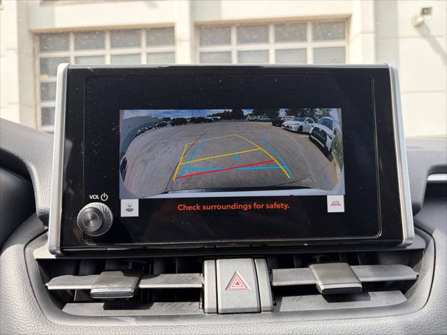 Certified 2024 Toyota RAV4 LE AWD/4WD image 29