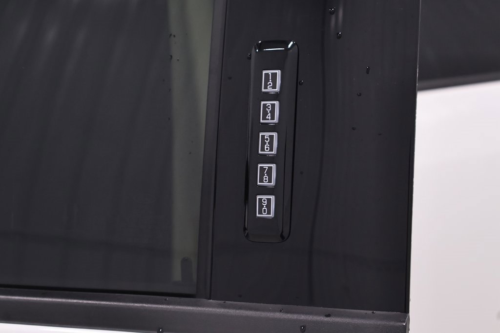 Certified 2022 Ford F250 Lariat w/ Lariat Ultimate Package image 40