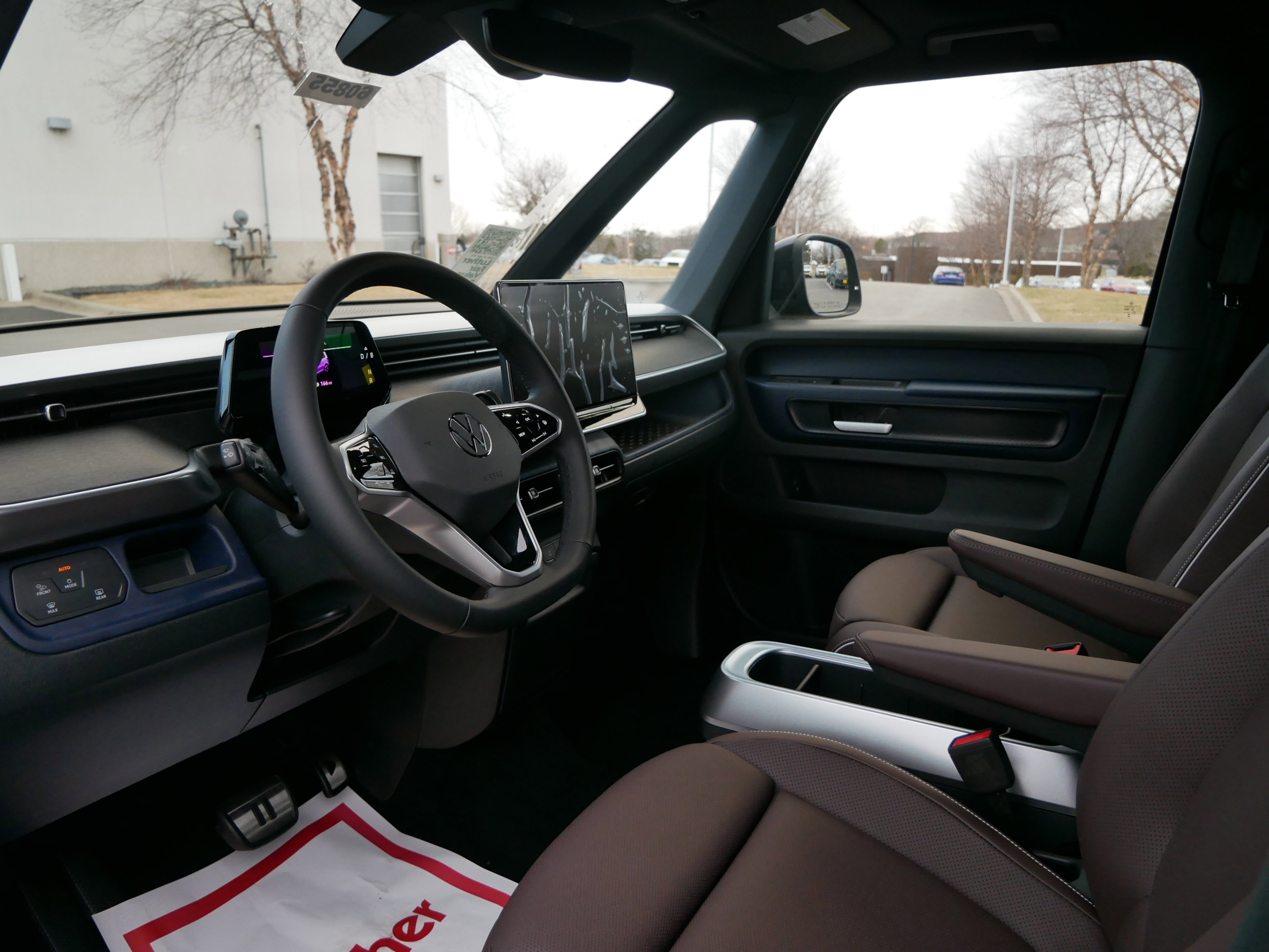 New 2025 Volkswagen ID. Buzz Pro S image 8