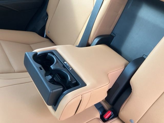 Used 2025 Lexus RX 350 Premium w/ Accessory Package image 34