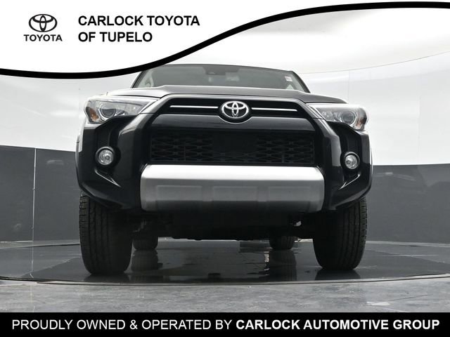 Used 2020 Toyota 4Runner TRD Off-Road AWD/4WD image 43