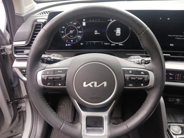 Used 2025 Kia Sportage SX image 15