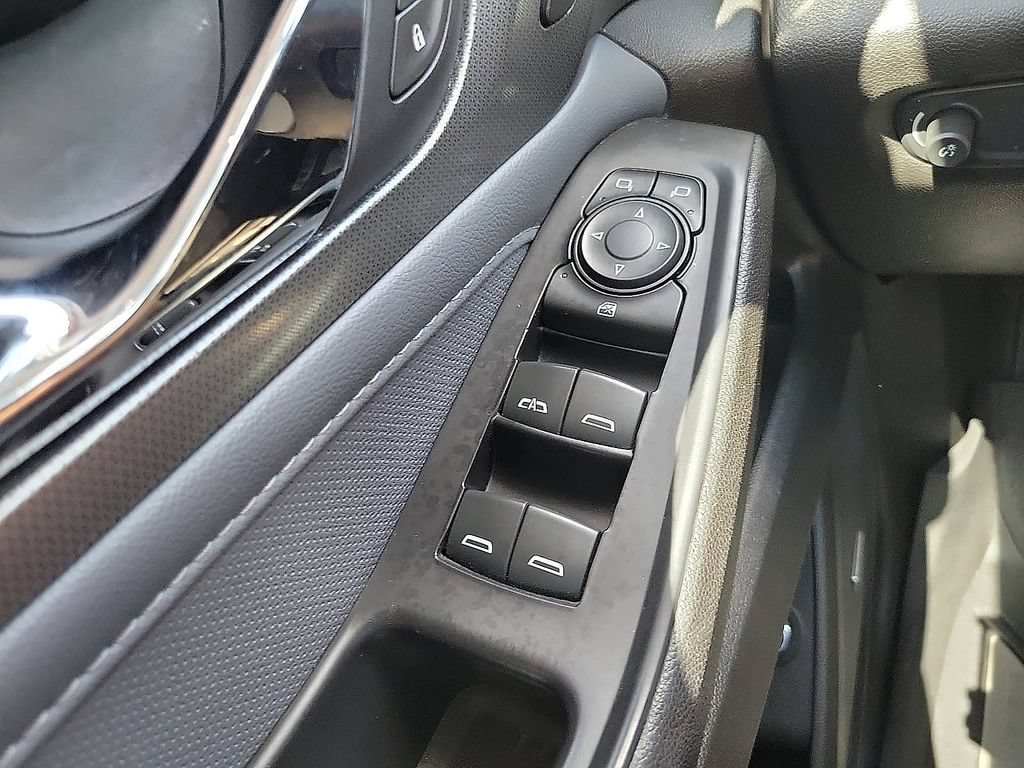 Used 2021 Chevrolet Traverse Premier w/ LPO, Floor Liner Package AWD/4WD image 14