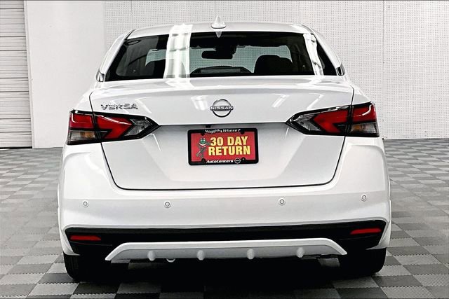 New 2025 Nissan Versa SV w/ Trunk Package image 5