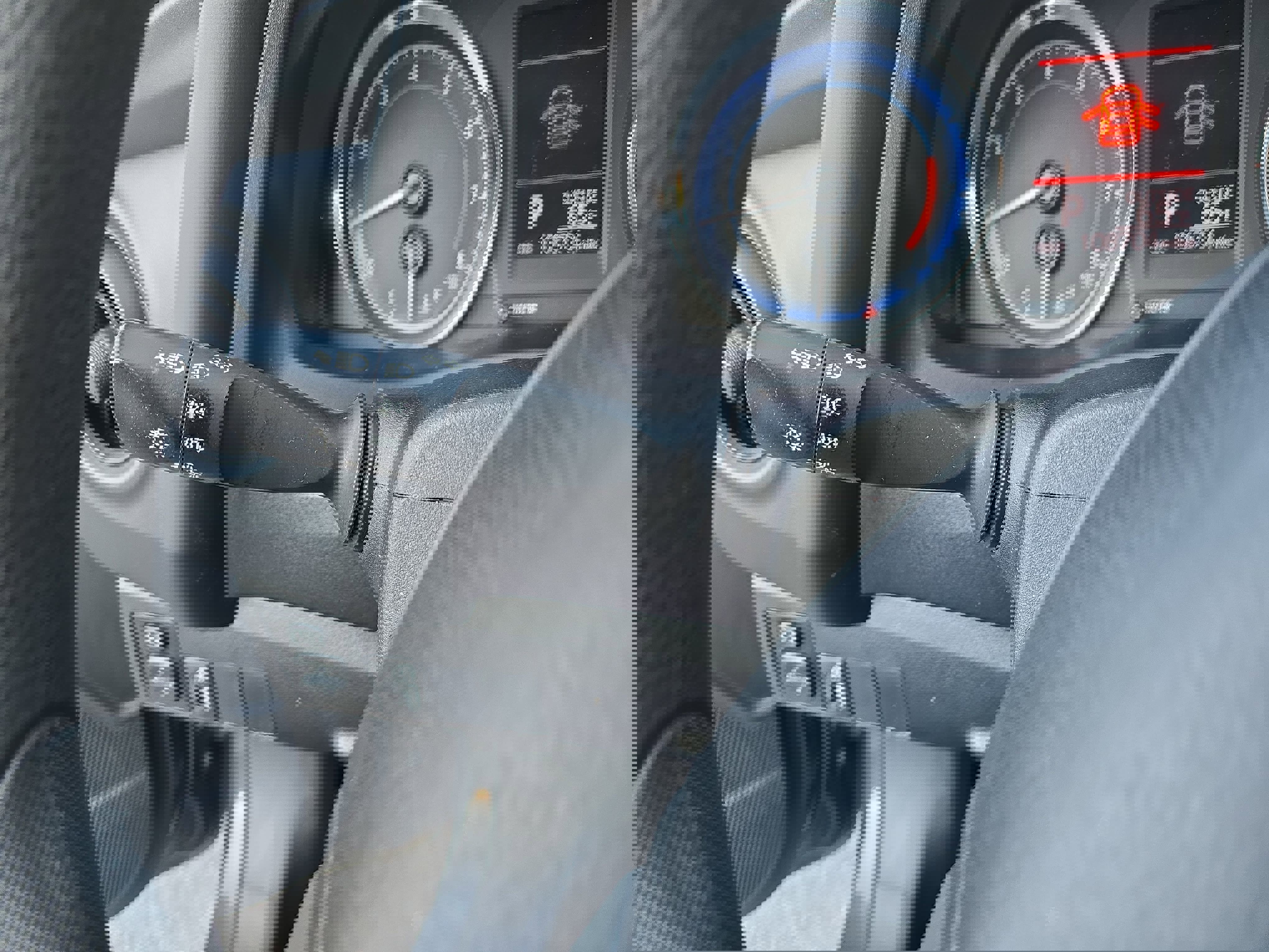 Used 2019 Toyota Corolla LE image 25