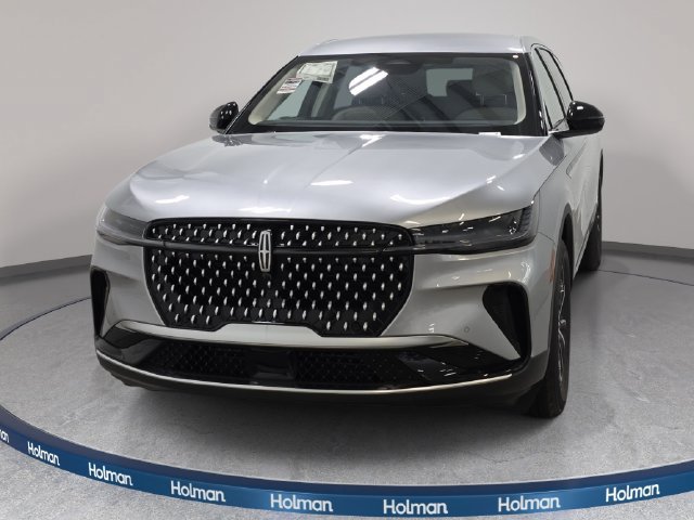 New 2026 Lincoln Nautilus Premier AWD/4WD image 2