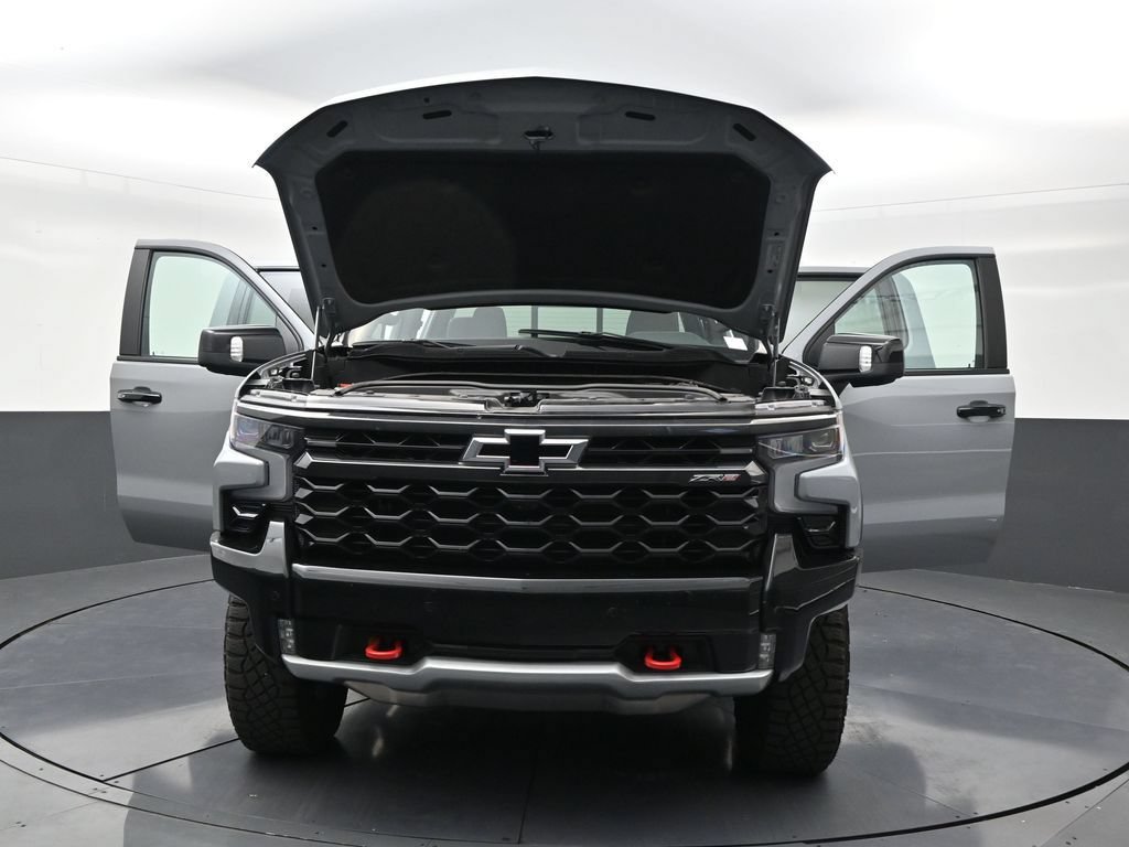 Used 2025 Chevrolet Silverado 1500 ZR2 AWD/4WD image 33