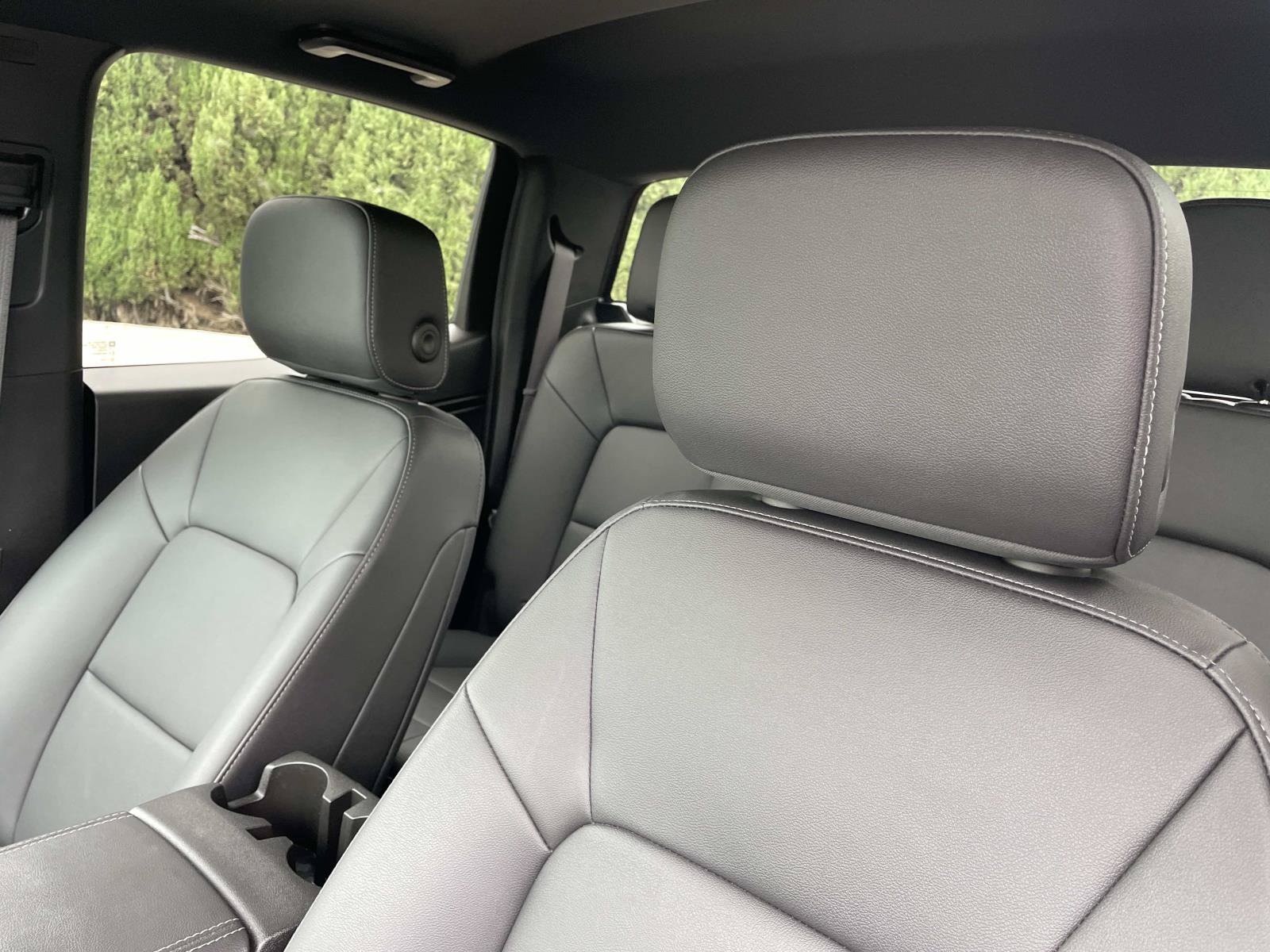 Used 2025 GMC Canyon Elevation w/ Convenience Package RWD image 25