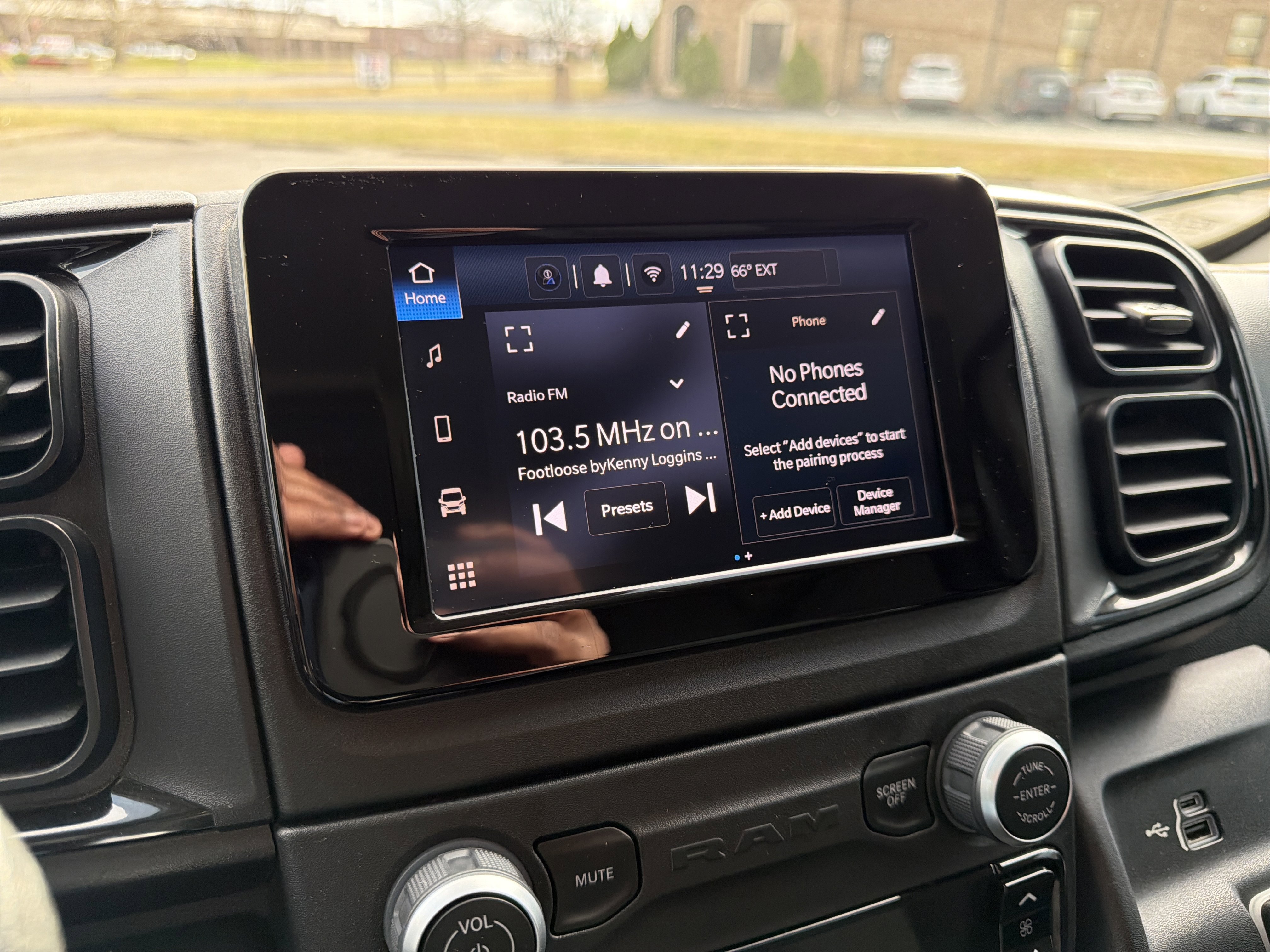 Used 2023 RAM ProMaster 1500 w/ Driver Convenience Group image 18