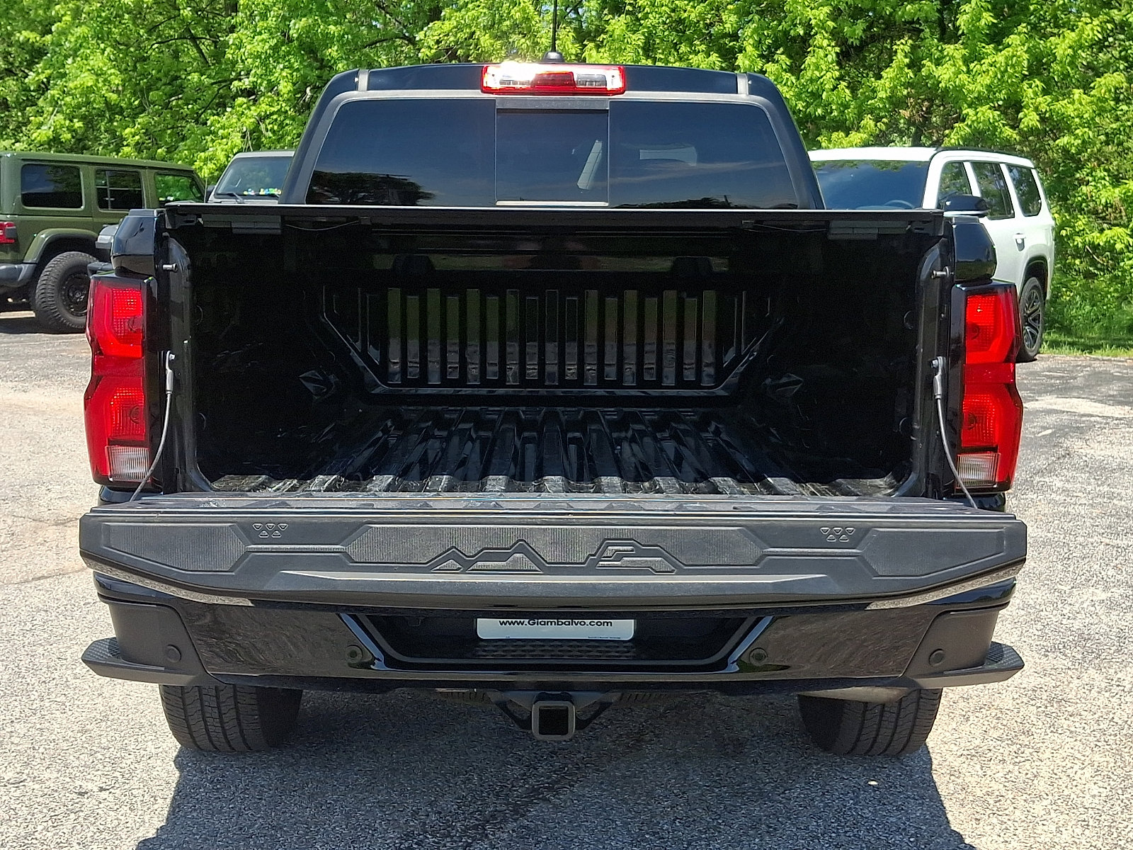 Used 2023 Chevrolet Colorado LT w/ LT Convenience Package III AWD/4WD image 30