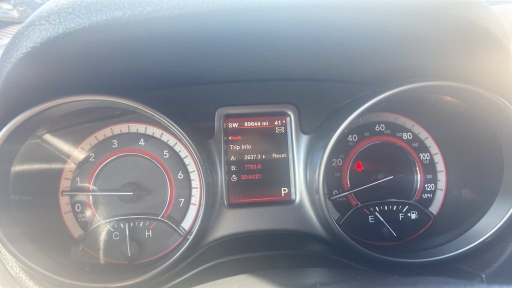 Used 2017 Dodge Journey Crossroad FWD image 12