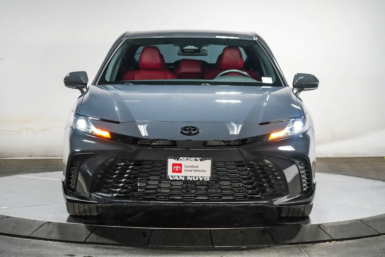 Certified 2026 Toyota Camry SE FWD image 9