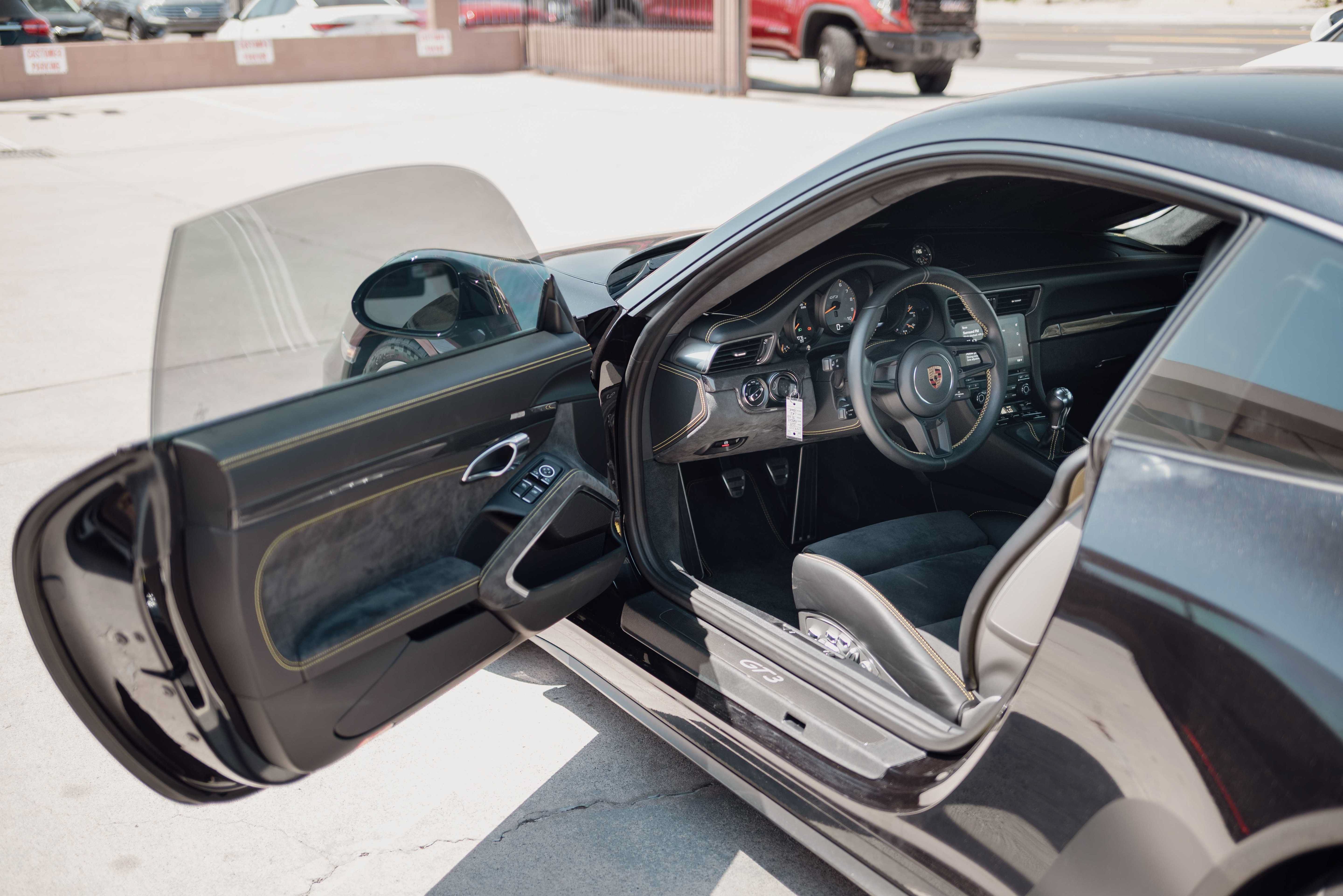 Used 2019 Porsche 911 GT3 RWD image 7