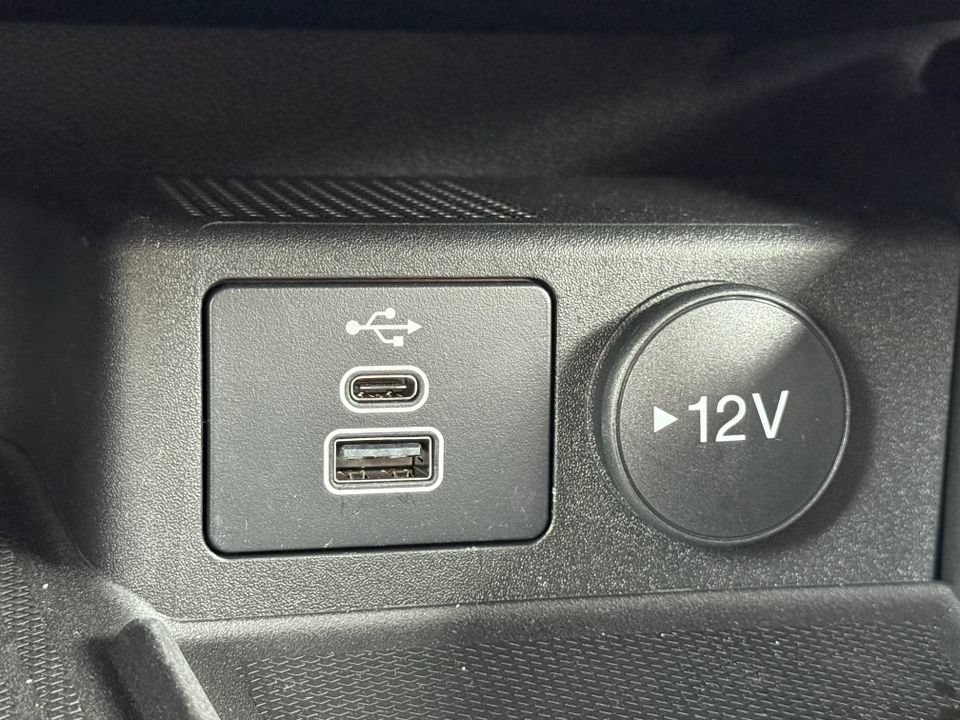 Used 2024 Ford Escape SE w/ PHEV Premium Package FWD image 26