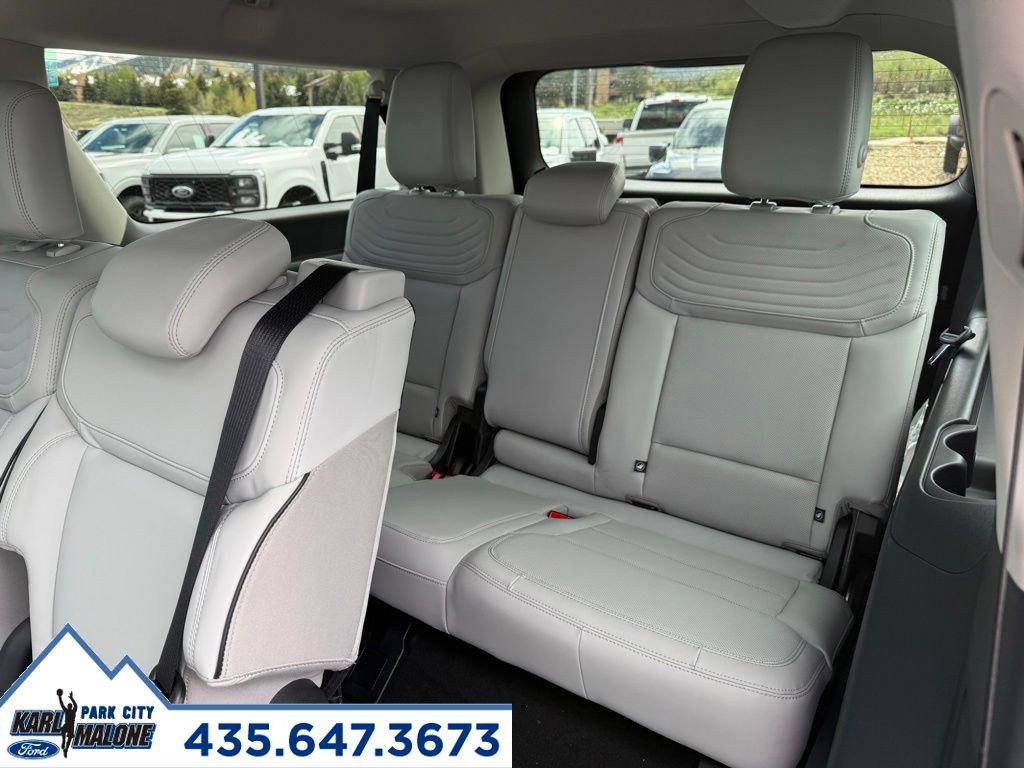 New 2026 Ford Expedition Max Platinum w/ Platinum Ultimate Package AWD/4WD image 61
