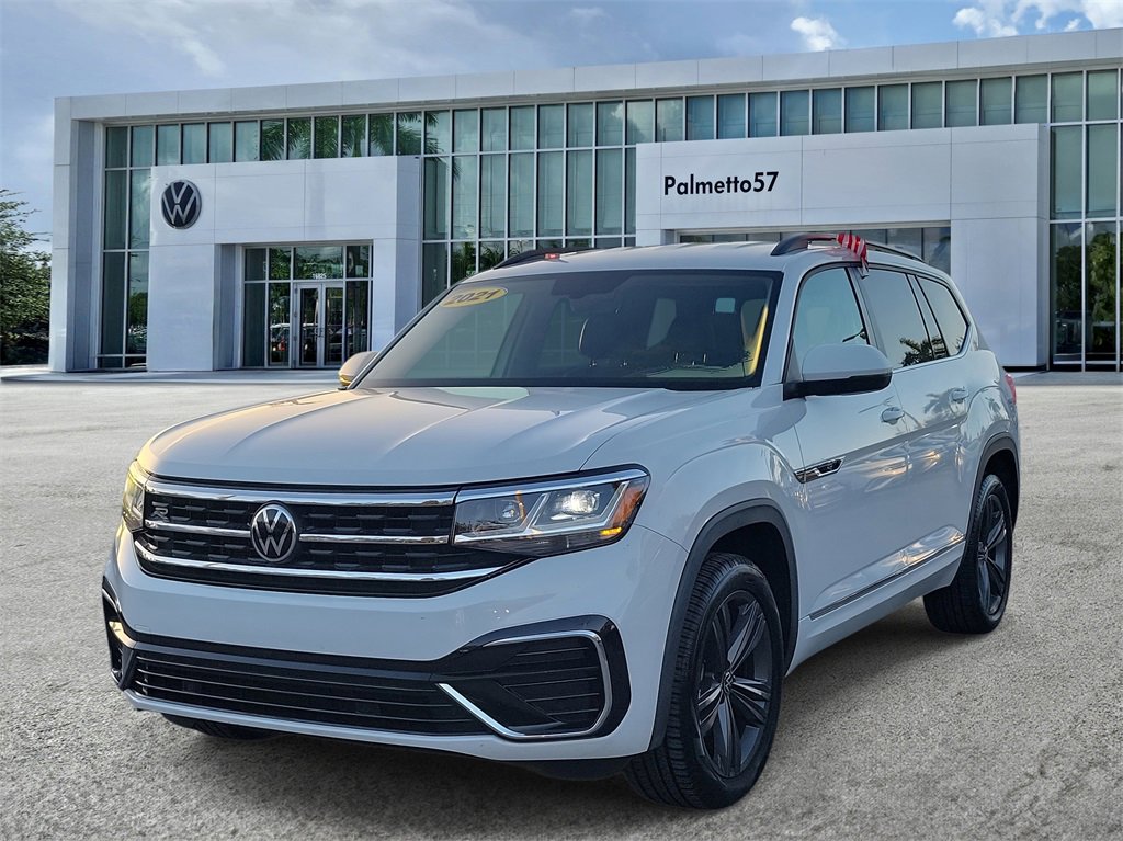 Used 2021 Volkswagen Atlas SE w/ Towing Package image 3