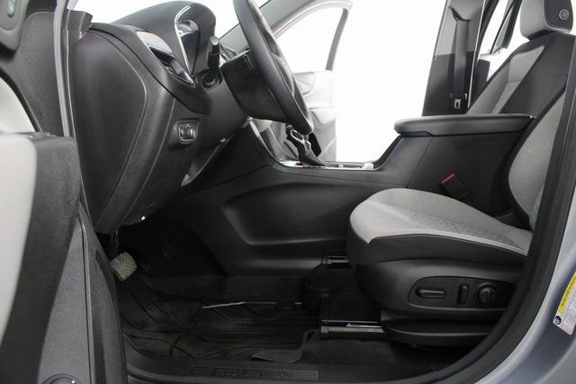 Used 2024 Chevrolet Equinox LT w/ LPO, Floor Liner Package image 16