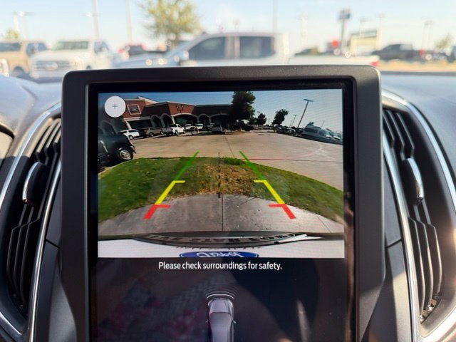 Certified 2022 Ford Edge Titanium AWD/4WD image 17