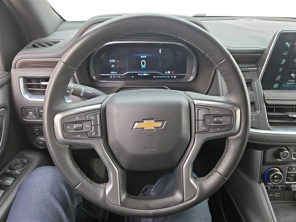 Used 2024 Chevrolet Tahoe LT w/ Luxury Package AWD/4WD image 14