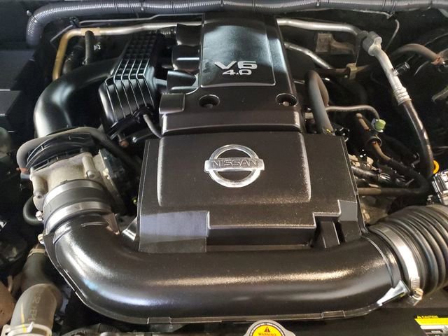 Used 2016 Nissan Frontier PRO-4X w/ Pro-4x Luxury Package AWD/4WD image 23