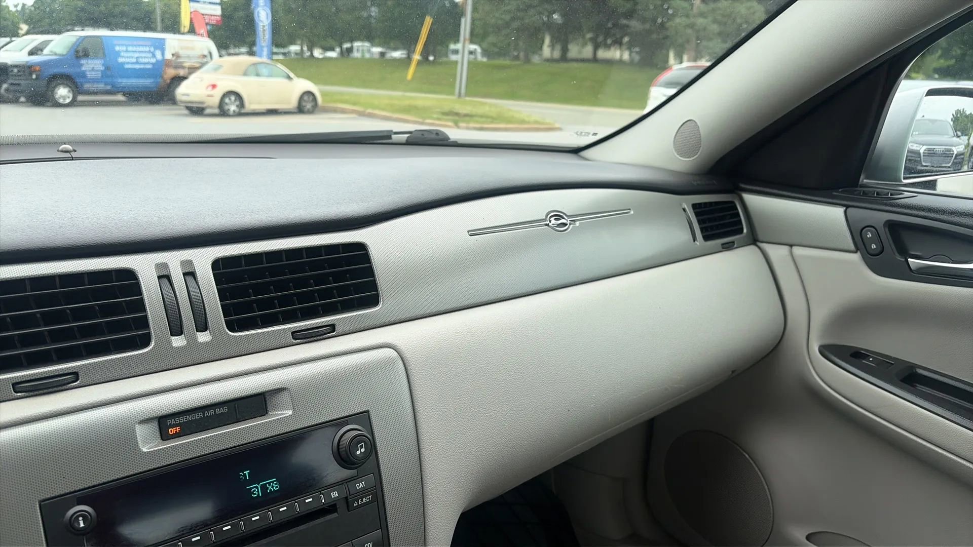 Used 2009 Chevrolet Impala SS w/ Convenience Package FWD image 43