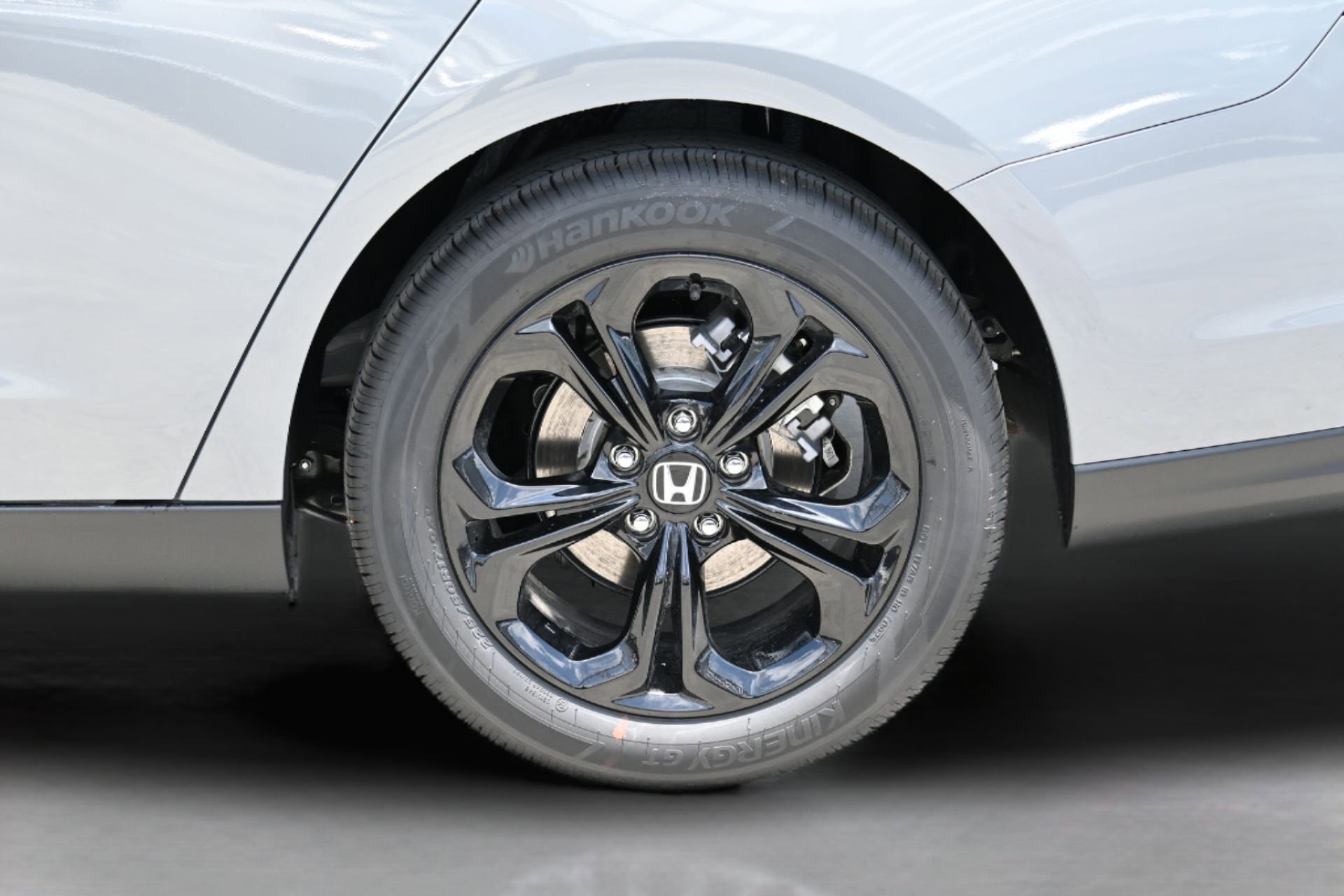 New 2025 Honda Accord SE image 34