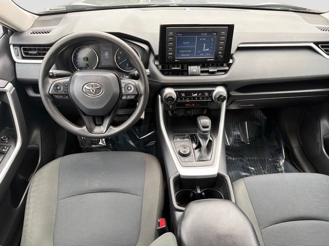 Used 2022 Toyota RAV4 LE AWD/4WD image 16